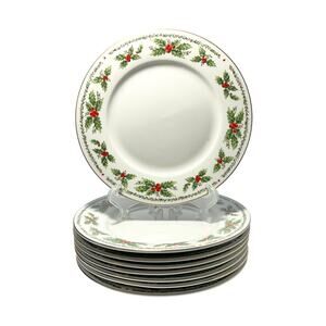 Set of 8 Vintage “Holly” Christmas Porcelain Salad Plates 7 5/8” Centurion